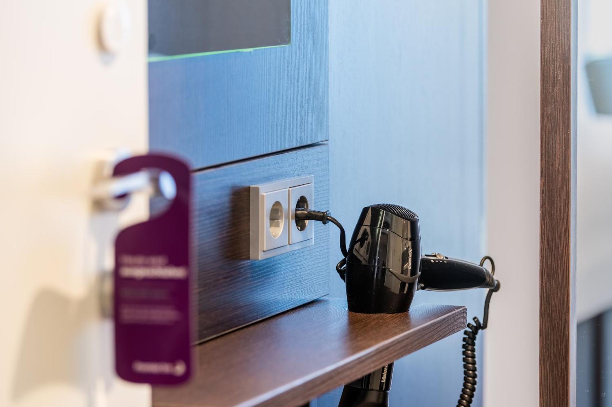 Premier Inn Muenchen Airport Sued Hallbergmoos Dış mekan fotoğraf